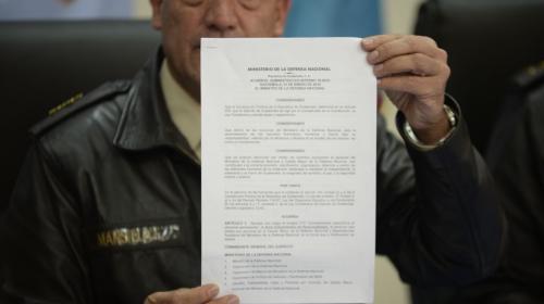 Este documento autorizó el bono de Q50 mil para Jimmy en el Ejército