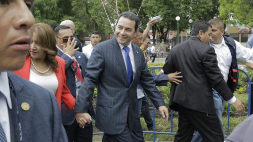 Contraloría verificará legalidad del bono extra que recibe Jimmy 