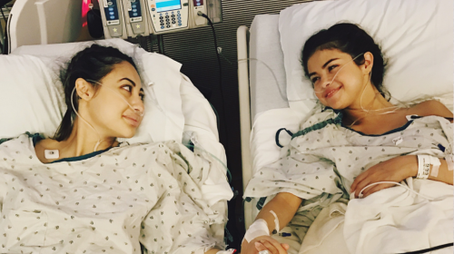 Selena Gomez recibi&oacute; un trasplante de ri&ntilde;&oacute;n
