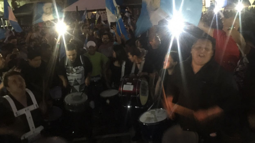 Ciudadanos evitan que Jimmy participe de actos de independencia