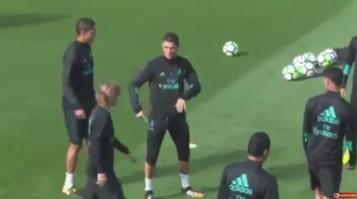 Cristiano Ronaldo da un &ldquo;regalito&rdquo; a sus seguidores