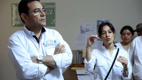 Jimmy Morales y Lucrecia Hern&aacute;ndez: del amor al odio
