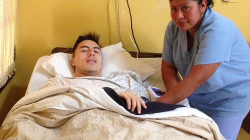 Operan a Elías Vásquez y estará de baja durante dos meses