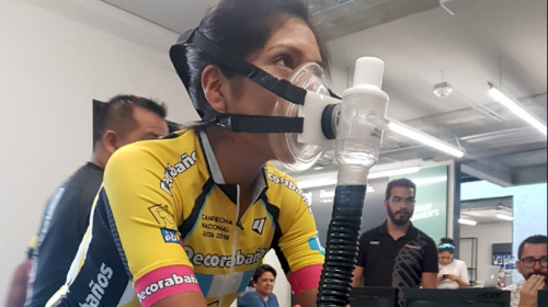 Ciclista nacional realiza prueba en equipo mexicano de primer nivel