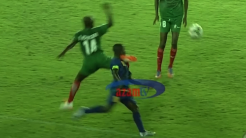 Le hicieron un "sombrerito" y respondió con una brutal agresión