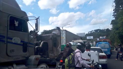 Grave accidente múltiple en la Villa Lobos, esto es lo que se sabe