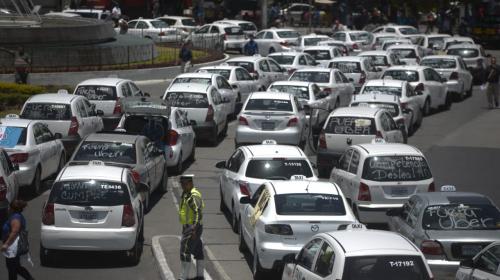 &iexcl;Multados! Taxistas que protestaron contra Uber reciben sanciones