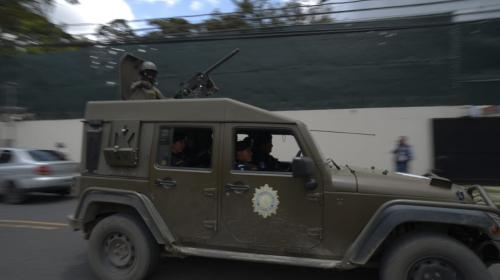 EE.UU. lanza advertencia por uso de vehículos que merodearon la CICIG