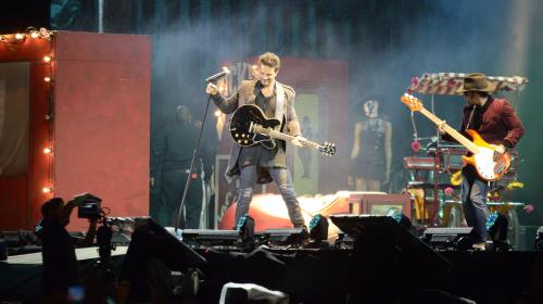 Ricardo Arjona lanzó la primera foto de su concierto privado 