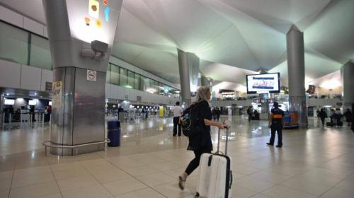 Fiscal del MP capturada en el interior del Aeropuerto La Aurora