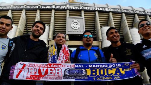 ¡Locura total en Madrid! Así festejan seguidores de Boca y River