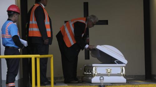 Cuerpo de la ni&ntilde;a migrante Jakelin Caal llega Guatemala