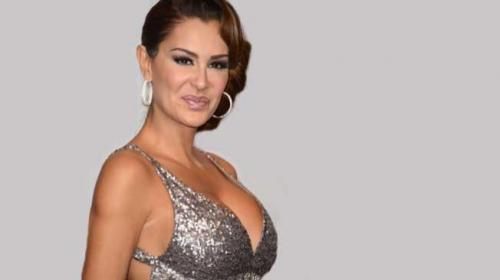 Ninel Conde sube la temperatura con sugerente bikinazo