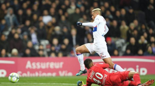 Exfutbolista del Madrid fue citado a declarar por simular un penal