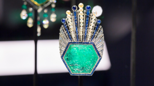 #VIDEO Roban las joyas de la familia real de Catar en 25 segundos