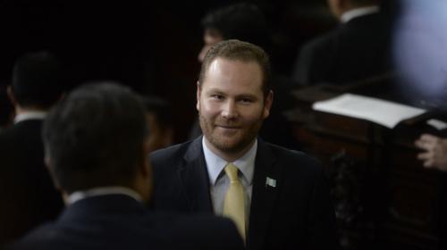 El hijo del alcalde capitalino es electo presidente del Congreso