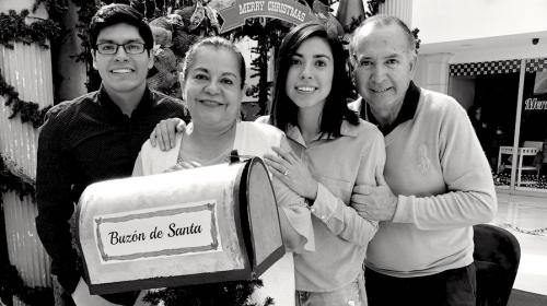 Ana Lucía Martínez retorna a Guatemala tras fallecimiento de su mamá