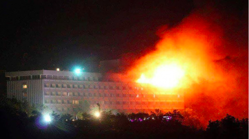 Hombres armados asesinan a hu&eacute;spedes de un hotel de lujo