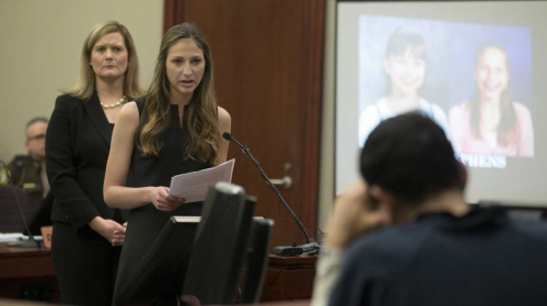 Gimnastas ol&iacute;mpicas relatan los abusos sexuales frente al responsable