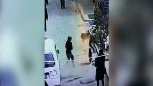 Un ni&ntilde;o quema cohetes y provoca una explosi&oacute;n que lo deja herido