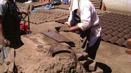 Elaboraci&oacute;n de teja y ladrillo es declarada Patrimonio Cultural 