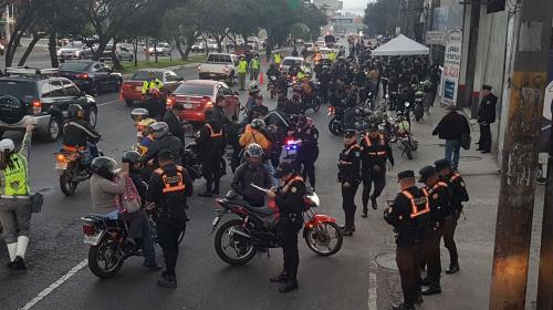 Megaoperativo contra motoristas sobre la calzada Roosevelt