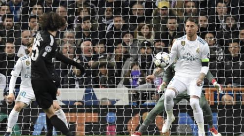 Pol&eacute;mica por mano de Sergio Ramos en el &aacute;rea y que el &aacute;rbitro no vio