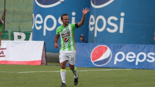 Primer Tiempo: Antigua vence a Municipal con gol de Contreras