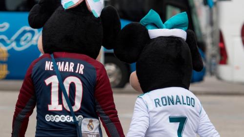 La curiosa foto viral de dos aficionados del PSG y del Real Madrid