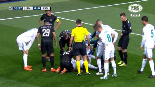 El fuerte golpe que recibi&oacute; Marcelo que asust&oacute; al Real Madrid y al PSG