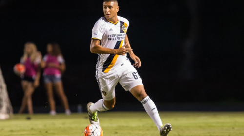 Legionario firma con Municipal tras su paso por el fútbol de EE. UU.