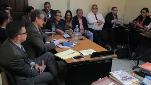 Diez acusados por tráfico de influencias en la SAT quedan en libertad