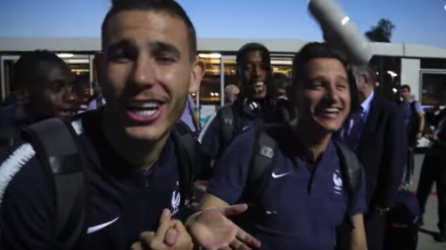 Francia ameniza su viaje al ritmo de Ozuna y Daddy Yankee