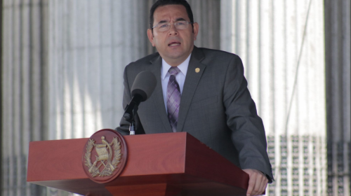 Joven señaló que funcionarios ayudaron a Jimmy en abusos sexuales