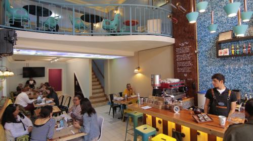 Guatemaltecos gastan m&aacute;s para comer fuera de casa