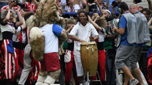 El toque final latino lo puso Ronaldinho en Rusia 2018