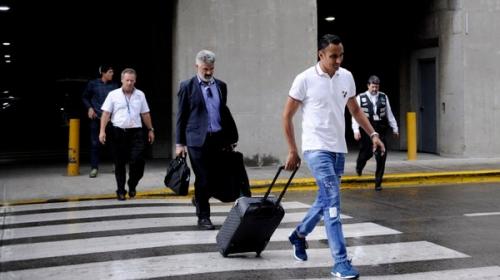 Keylor Navas ya analiza tres ofertas de clubes fuera de España