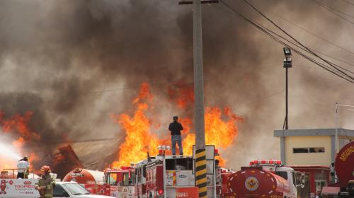 Inician investigaciones por explosión en planta de gas