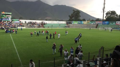 Lluvia de arena mientras Achuapa se consagra campe&oacute;n de Segunda 