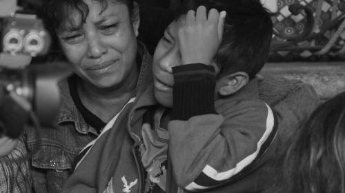 Llanto y dolor tras la erupción del Volcán de Fuego