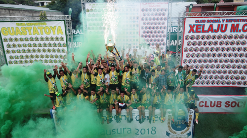 Dos futbolistas guatemaltecos dieron positivo en prueba de dopaje 