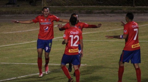 Fiesta de goles: Municipal hunde a Marquense