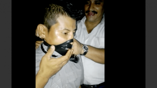 MP analiza los videos del alcalde de Patulul en donde torturan a joven