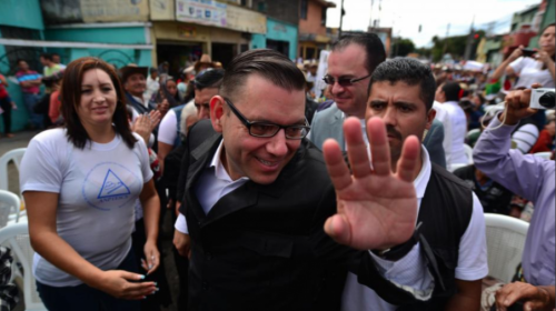 El proceso de Manuel Baldizón en EE. UU. se alarga hasta mayo