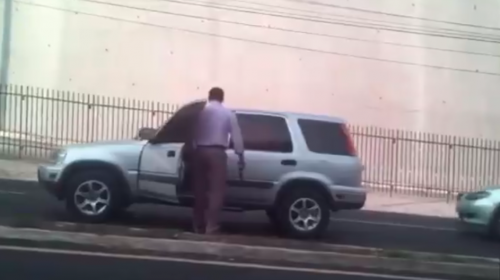 Conductor intimida con un arma de fuego en el tr&aacute;fico de San Crist&oacute;bal