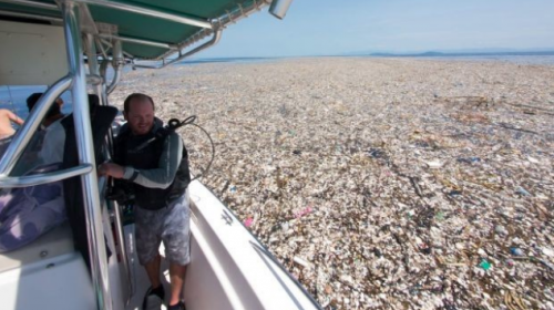 La isla de basura del Pac&iacute;fico es m&aacute;s grande que Francia y Per&uacute;