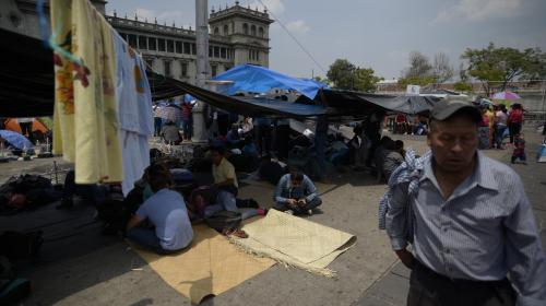 La reacci&oacute;n del Ministro de Educaci&oacute;n por videos de maestros borrachos