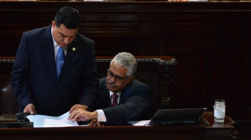 Exfuncionario señalado de comprar lencería y viagra asesora a ministro