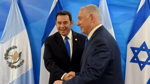 ¿Quién pagó el viaje de Jimmy Morales? La nueva versión del Ejecutivo