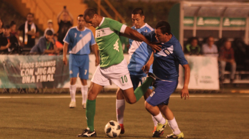 El noble gesto de Carles Puyol que nunca olvidar&aacute; "El Pin" Plata